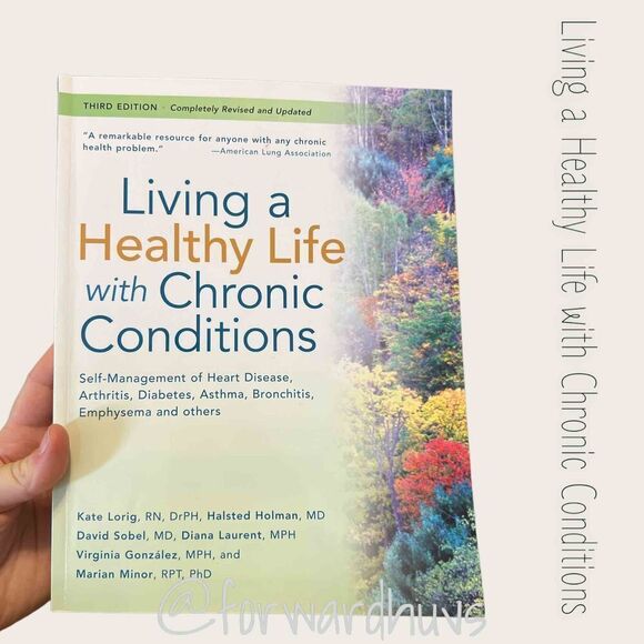 Living a Healthy Life With Chronic Conditions Soft Cover - Picture 1 of 6